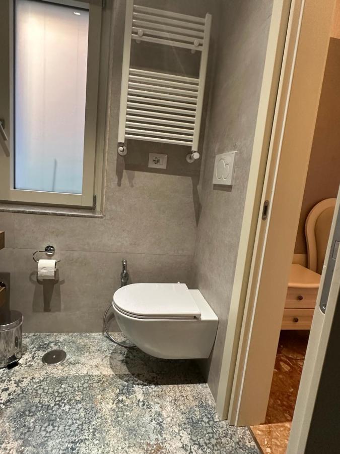 לדיספולי Comforthouse Lavilla מראה חיצוני תמונה
